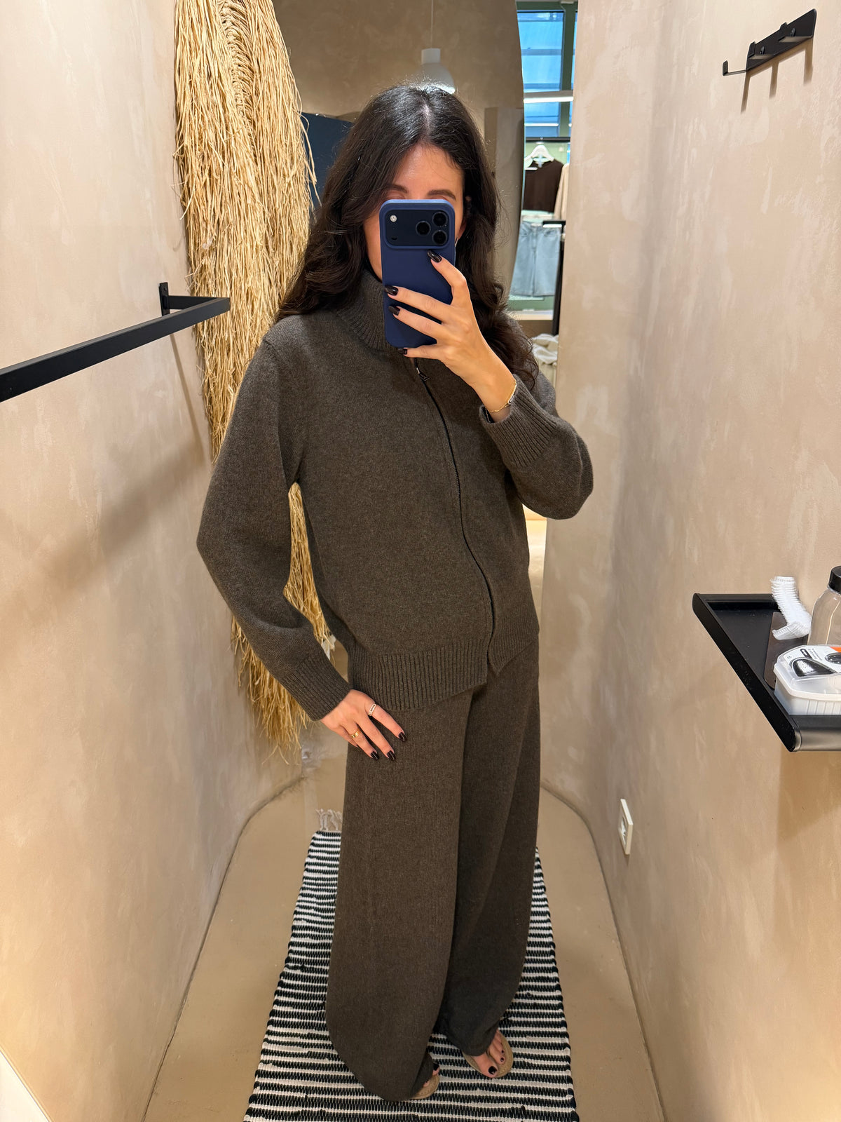 Костюм Cashmere шоколадний