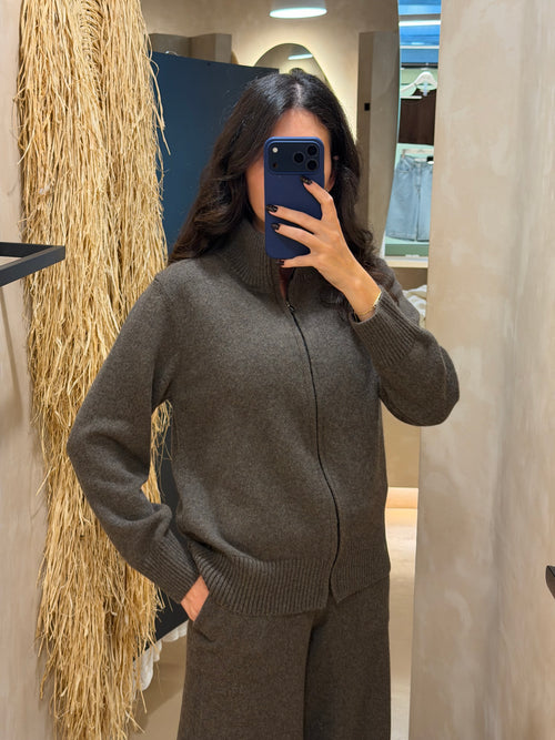 Костюм Cashmere шоколадний