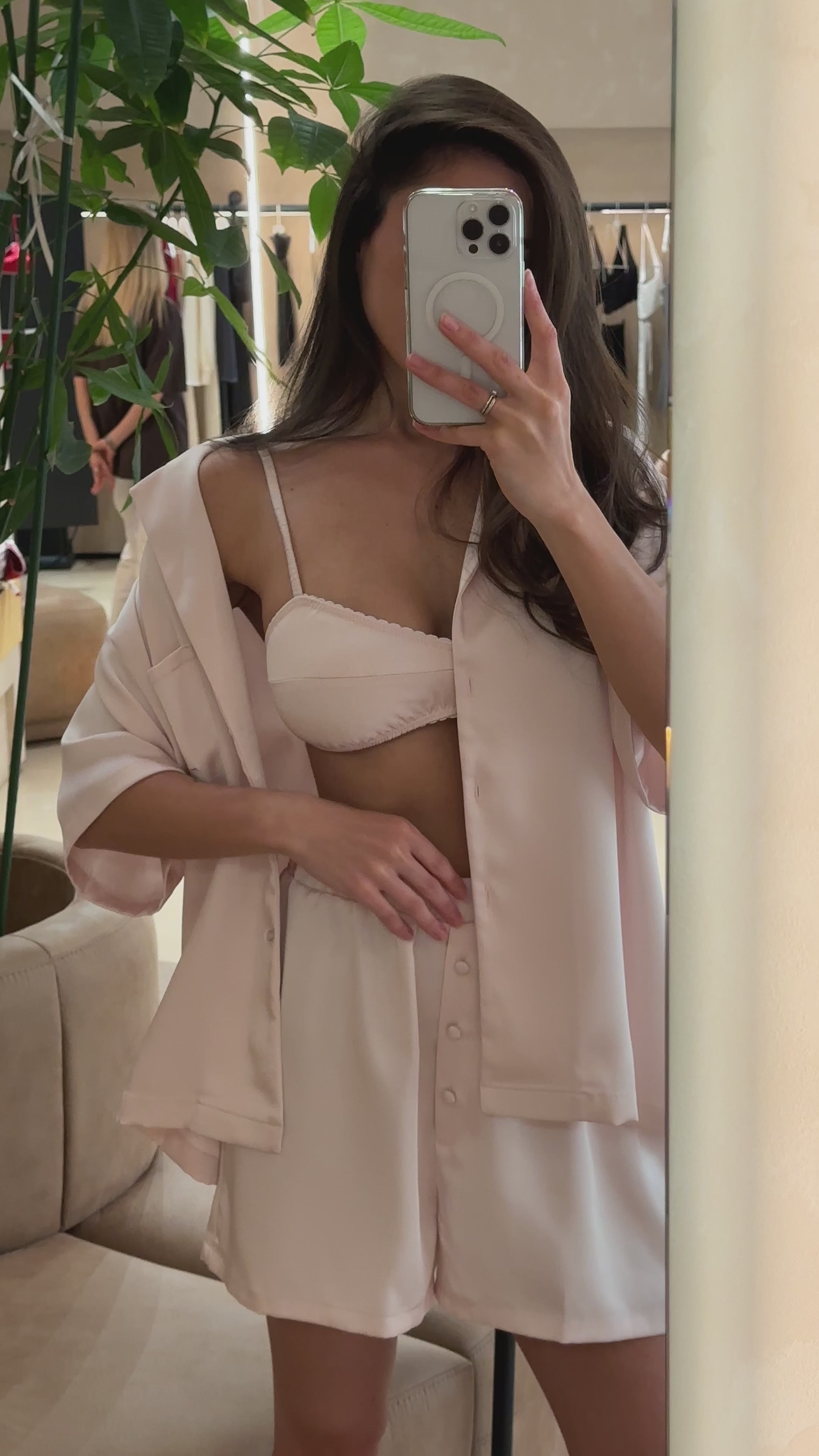 Костюм рожевий Pureness із шортами